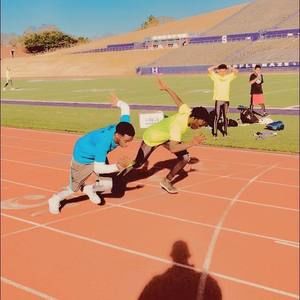 Meet your Posher, Clifton